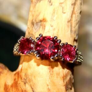 Rockin Red Rhinestone Cocktail Ring SIZE 8